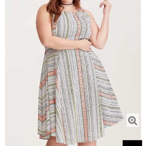 Torrid Insider | Mixed Border Print Dress | 12 - Picture 12 of 12